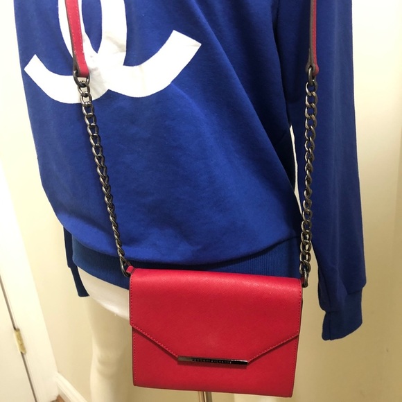 Armani exchange crossbody bag with chain - Picture 2 of 11